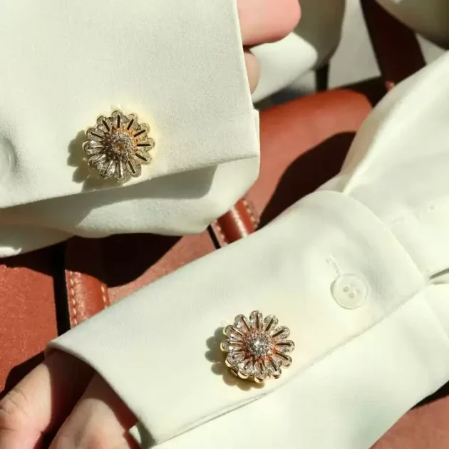 أغطية الأزرار Couvre-buttons